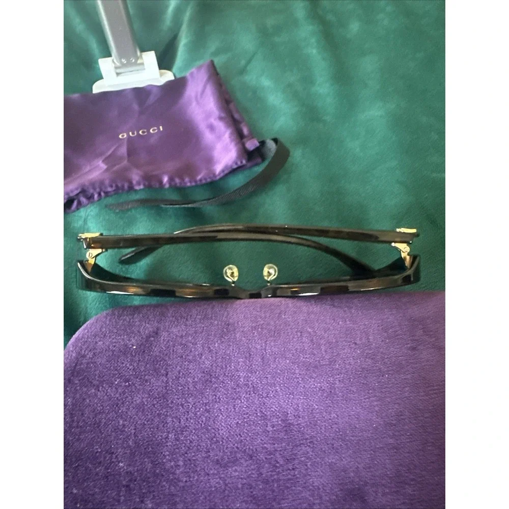 Gucci GG0370SK 002 56 19 145 Bee Gradient Tortoise Sunglasses Italy Purple Case